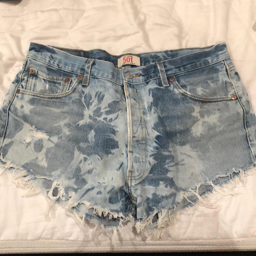 Levi’s Acid Wash Cut Offs